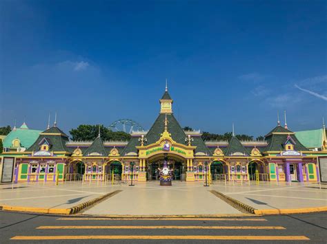 Enchanted Kingdom Philippines .